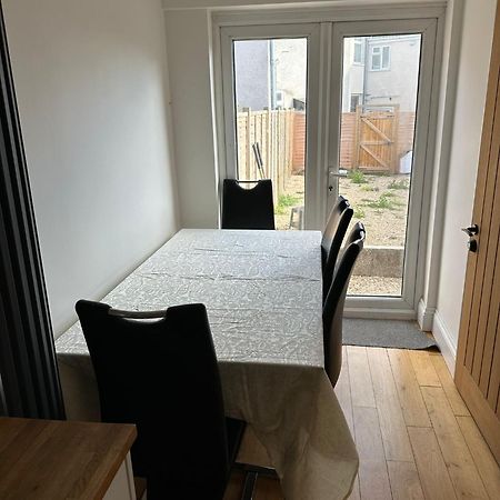 Small Room In Horfield 3 Bristol Exterior foto